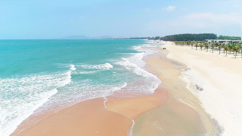 Bãi biển Hồ Tràm