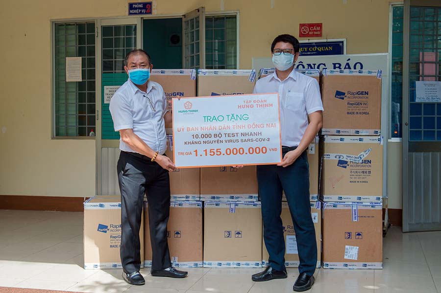 Hưng Thịnh tiếp tục hỗ trợ chống dịch Covid-19 gần 11 tỷ đồng