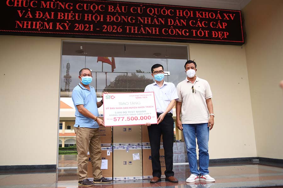 Hưng Thịnh tiếp tục hỗ trợ chống dịch Covid-19 gần 11 tỷ đồng