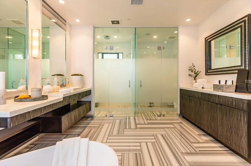 Siêu biệt thự tại Hollywood Hills rộng trên 660m2 của Rihanna